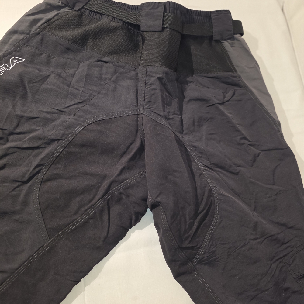Endura Humvee Cycling Shorts W/ Clickfast Inner Liner Short,  Black/Red Sz L - Picture 5 of 9